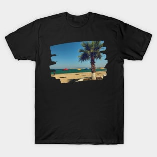 Beautiful photography of ocean waves and blue sky T-Shirt